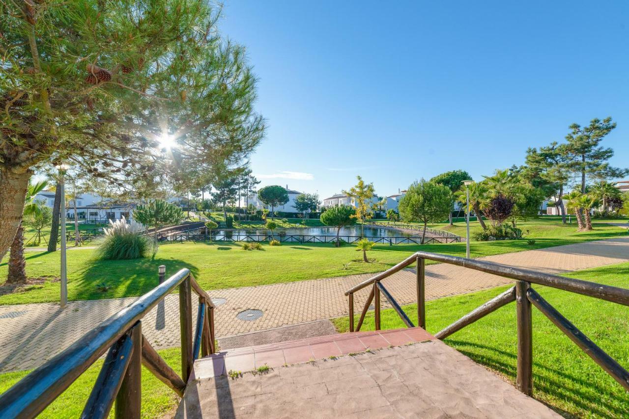 Apartamento En Urbanizacion Hacienda Golf Islantilla Isla Cristina Kültér fotó